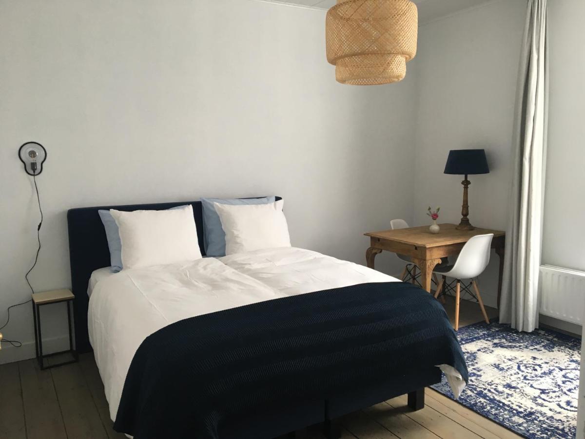 Bed and Breakfast Ninet7 Тілбург Екстер'єр фото