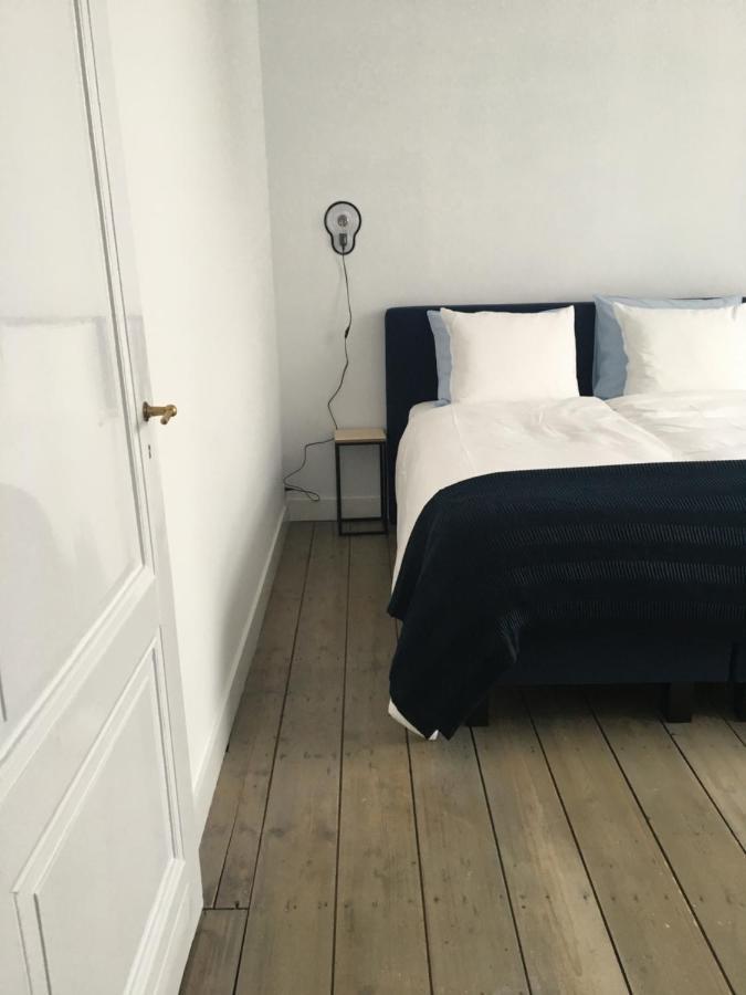 Bed and Breakfast Ninet7 Тілбург Екстер'єр фото
